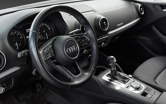 Audi E-Tron 2017 photo 5