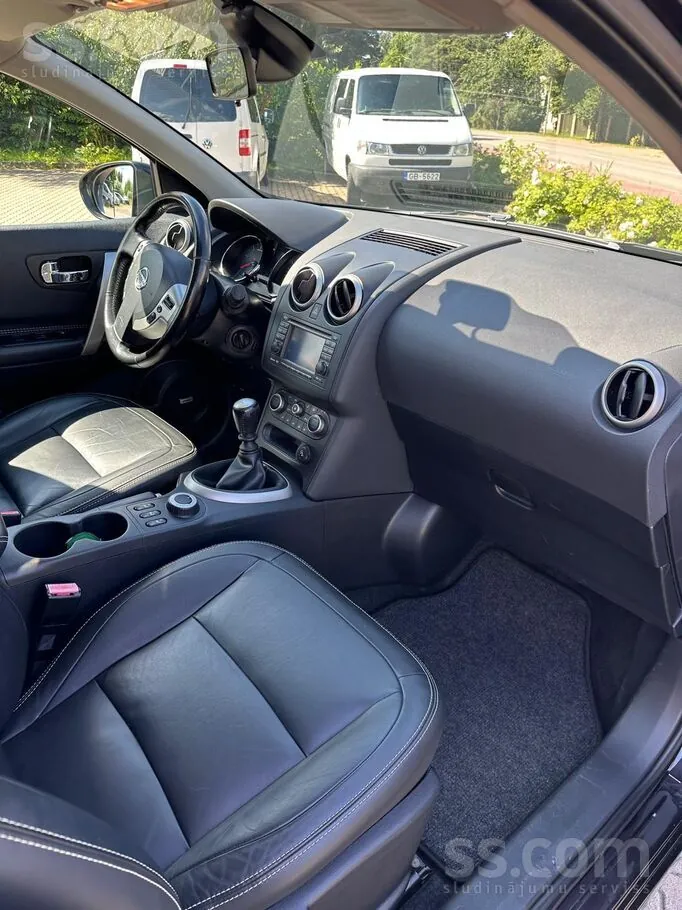 Nissan Qashqai 2011 photo 4