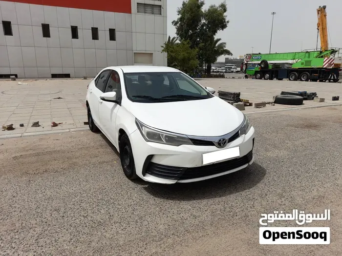 Toyota Corolla 2018 photo 2