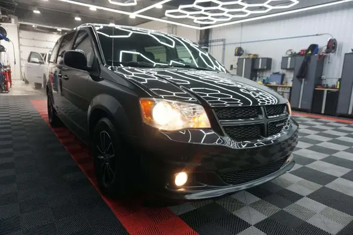 Dodge Grand Caravan 2018 photo 4