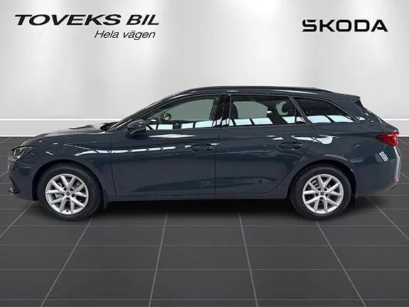 Seat Leon 2025 photo 2