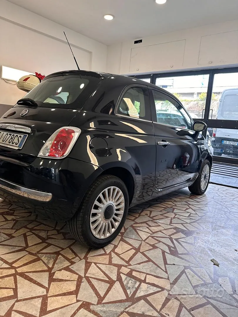 Fiat 500 2011 photo 3