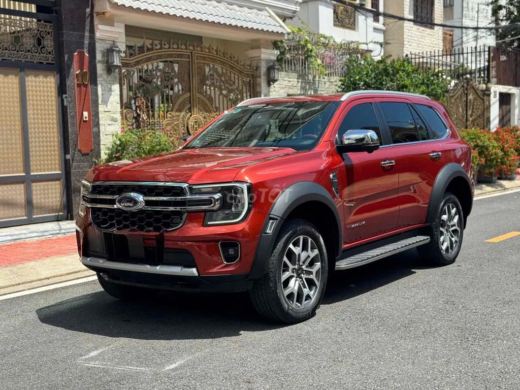 Ford Everest 2023 photo 3