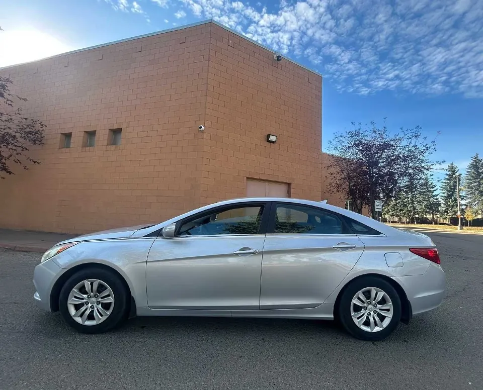 Hyundai Sonata 2013 photo 4