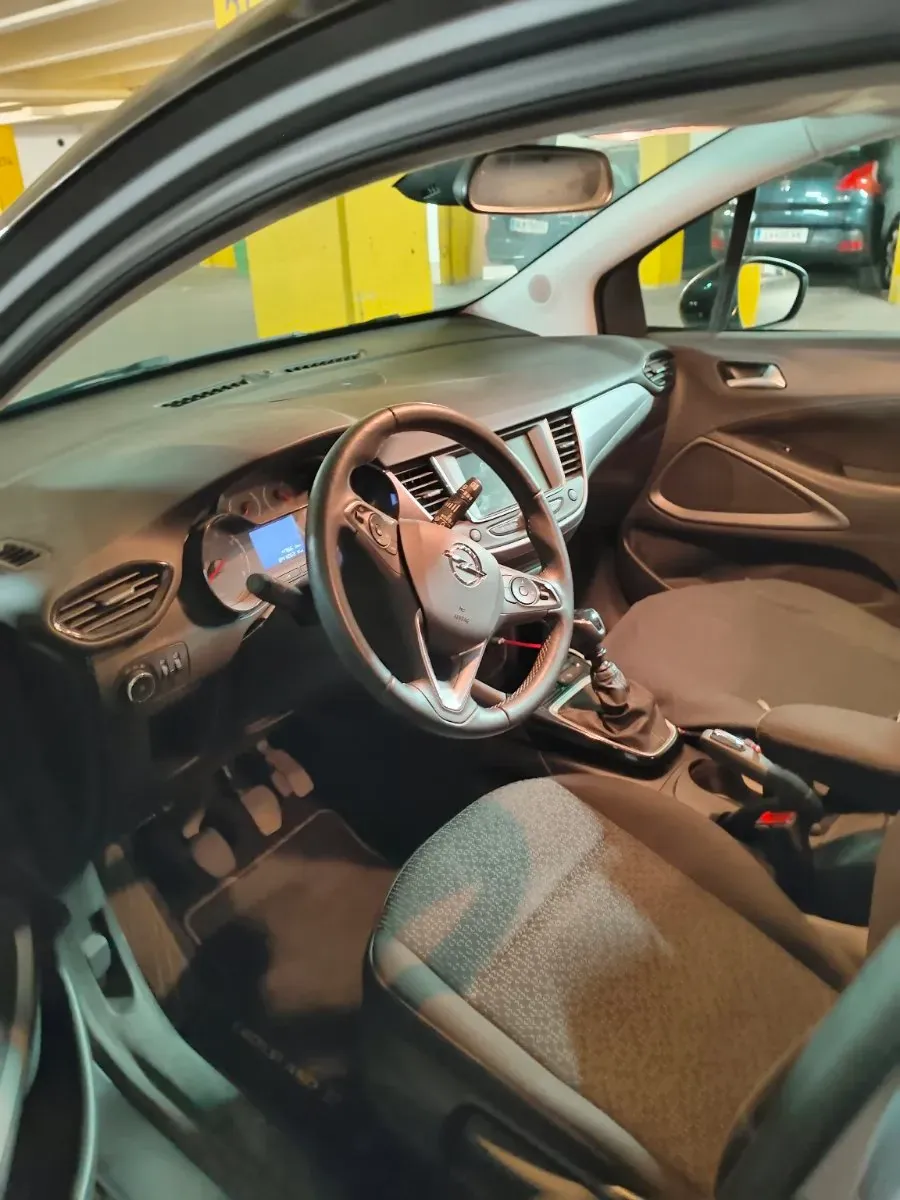 Opel Crossland X 2019 photo 3