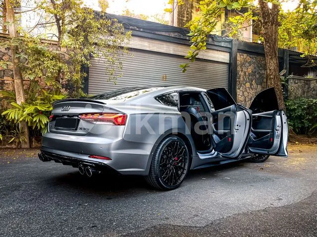 Audi A5 2019 photo 2