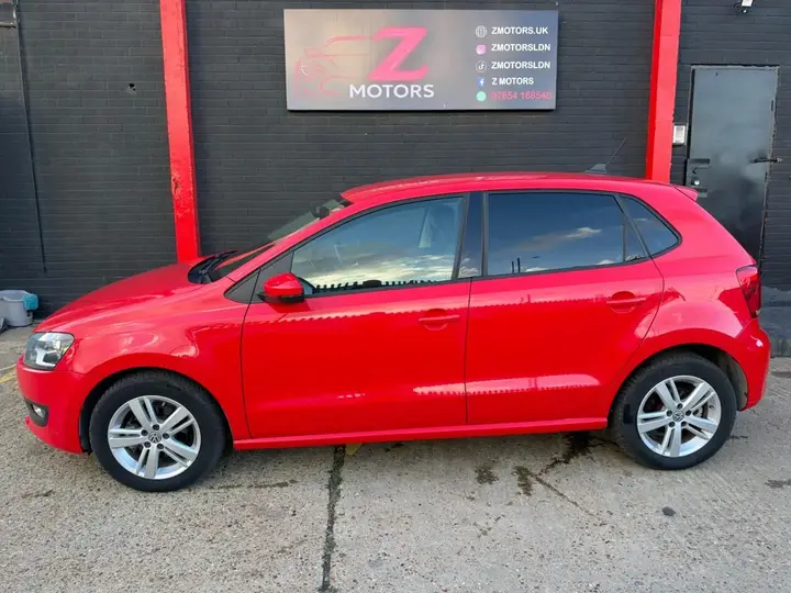 Volkswagen Polo 2013 photo 5