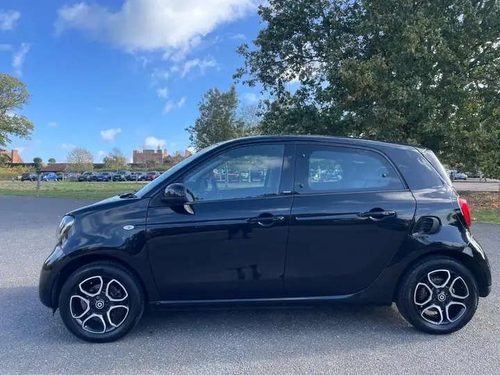Smart Forfour 2017 photo 5