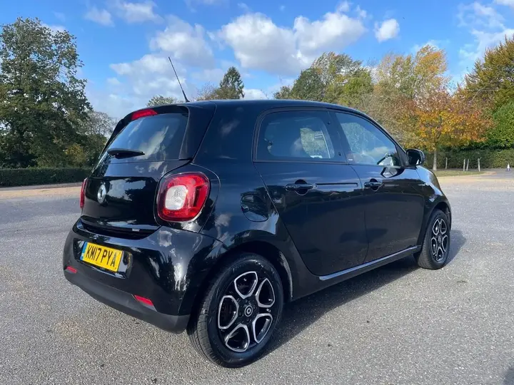 Smart Forfour 2017 photo 4