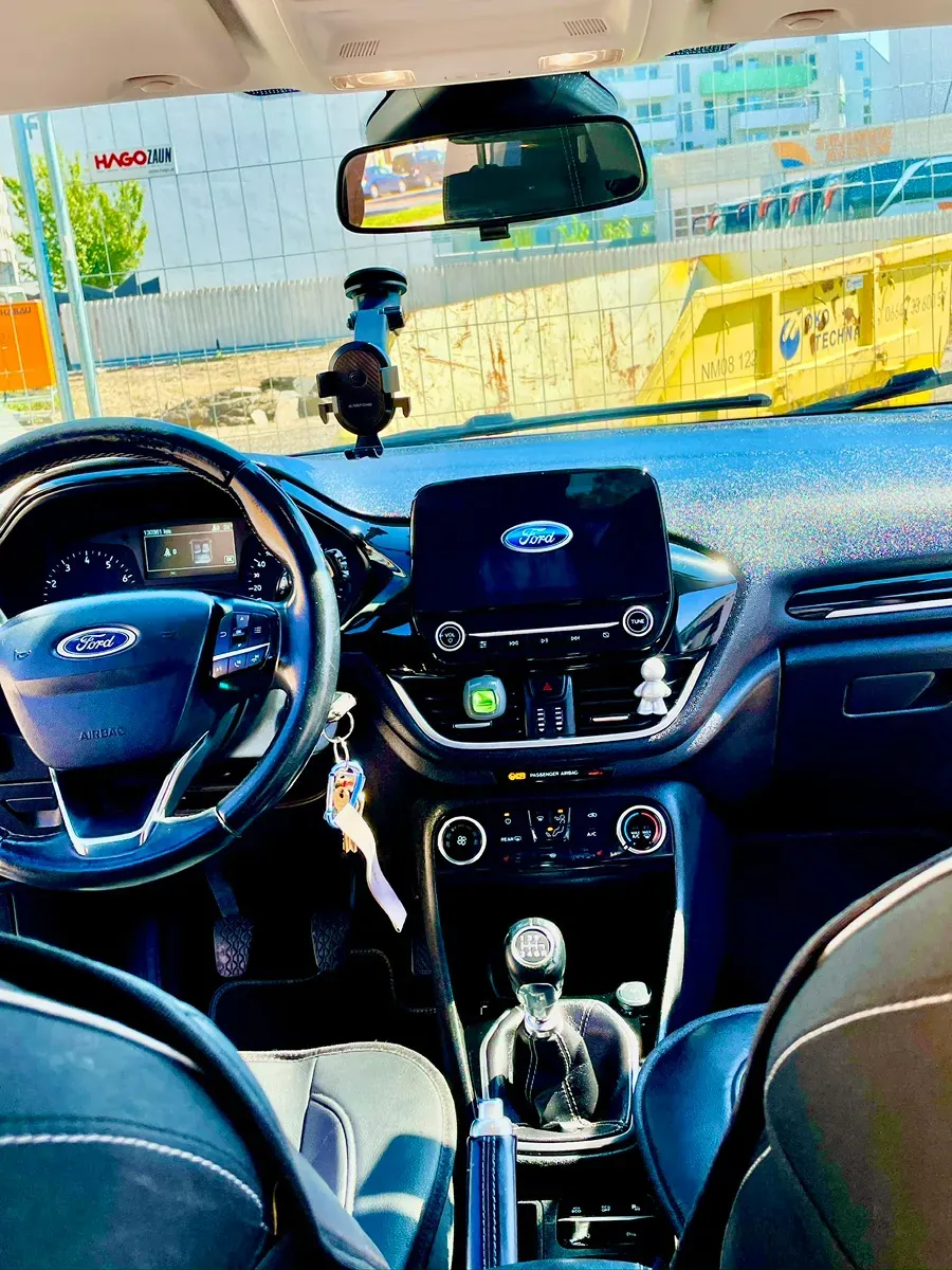 Ford Fiesta 2017 photo 3