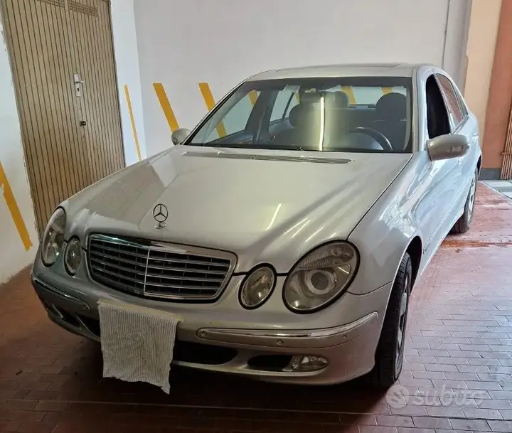 Mercedes-Benz E