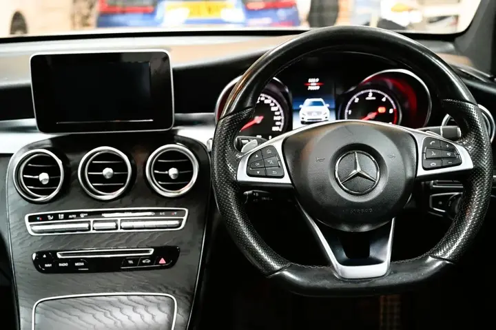 Mercedes-Benz Glc 2018 photo 4