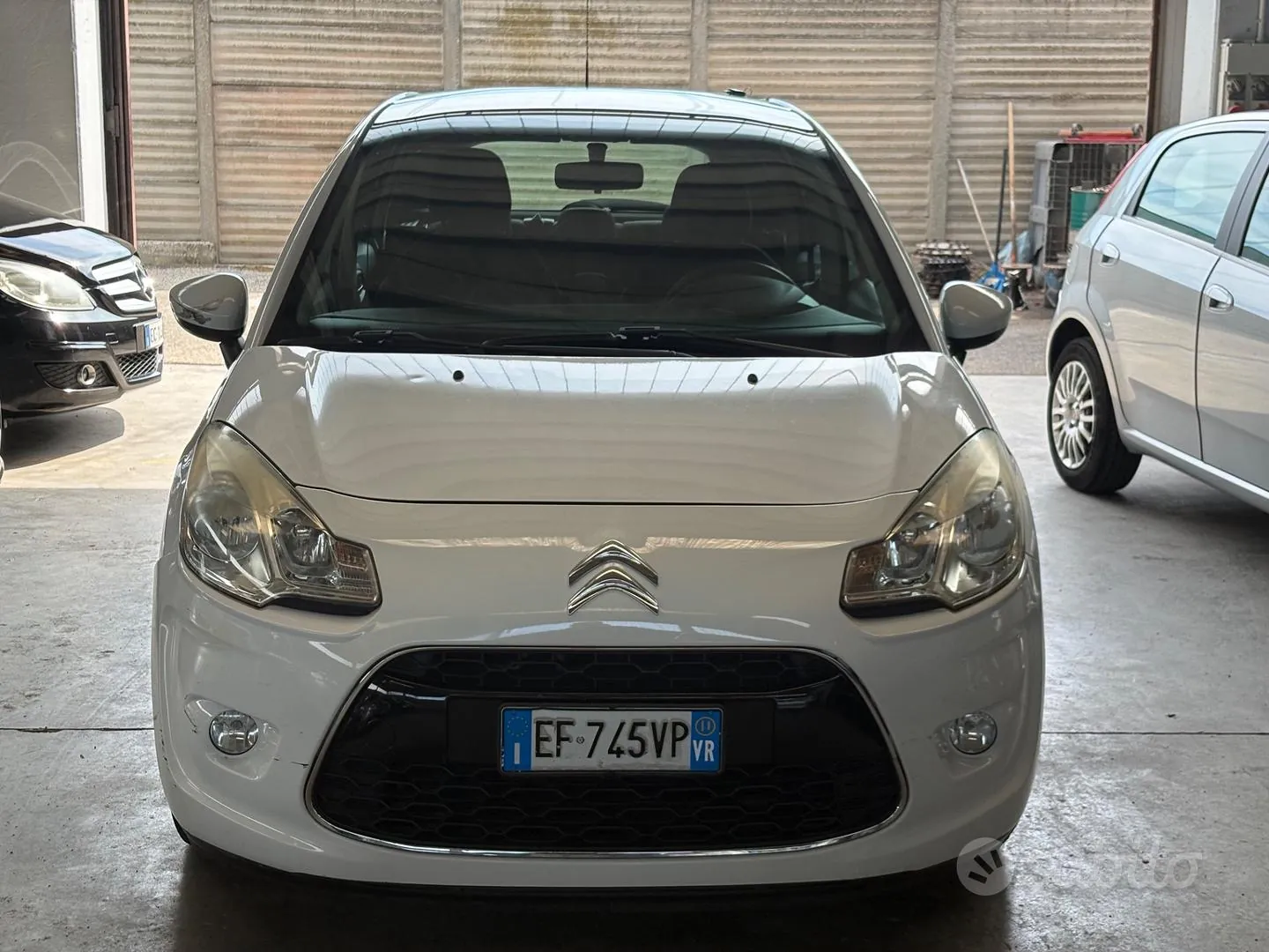 Citroen C3 2011 photo 2