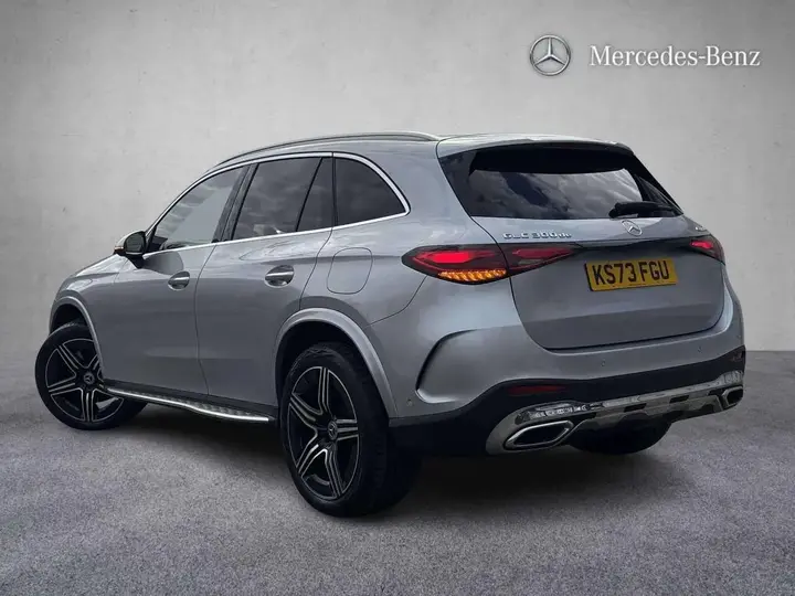Mercedes-Benz Glc 2023 photo 2
