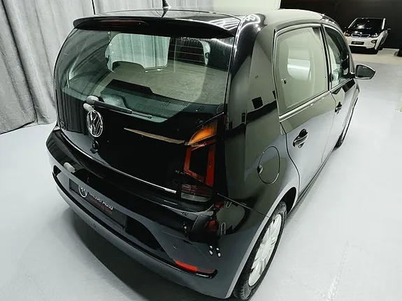 Volkswagen Up 2018 photo 3