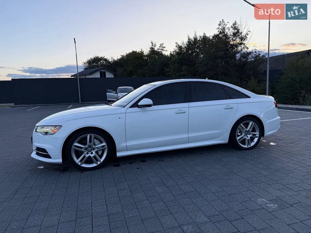 Audi A6 2015 photo 5
