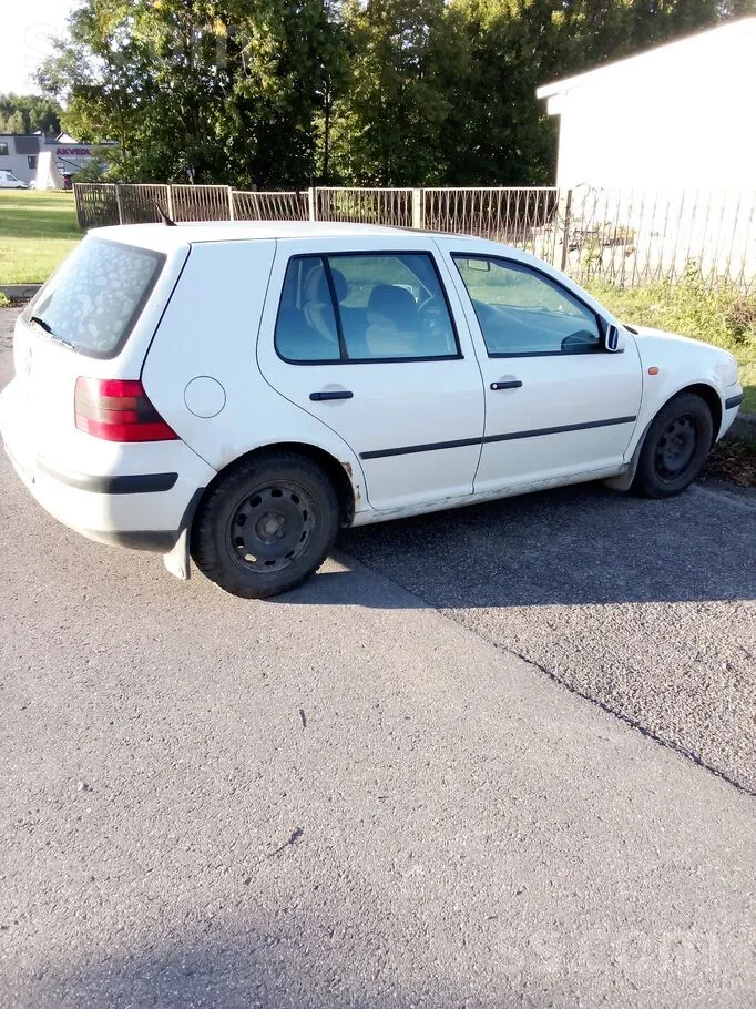 Volkswagen Golf 4