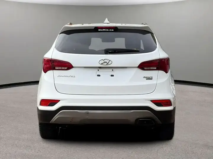 Hyundai Santa Fe 2018 photo 5