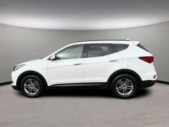 Hyundai Santa Fe 2018 photo 3
