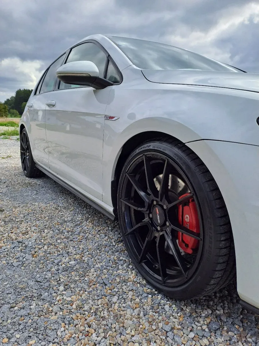 Volkswagen Golf 2013 photo 3