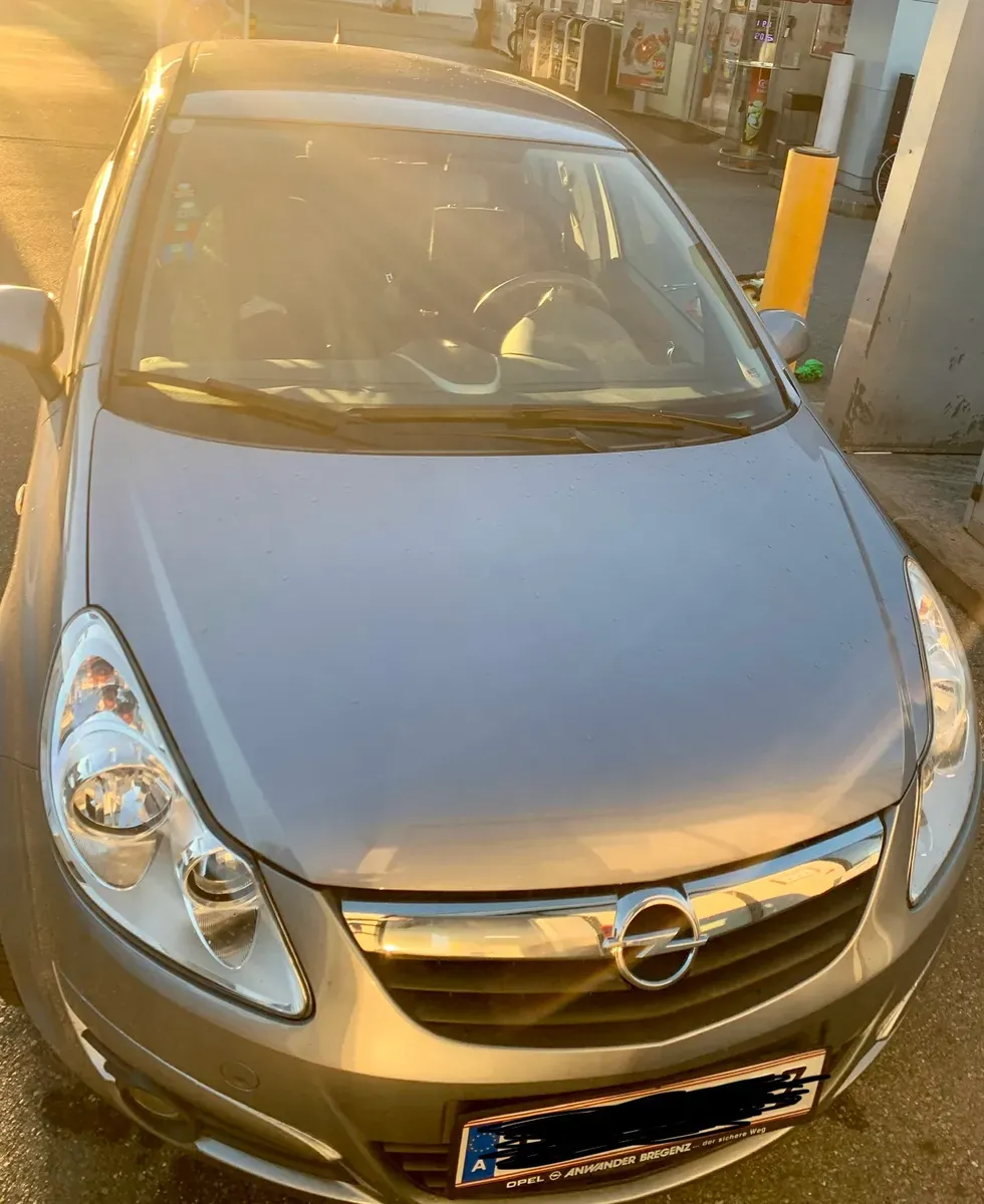 Opel Corsa 2007 photo 2