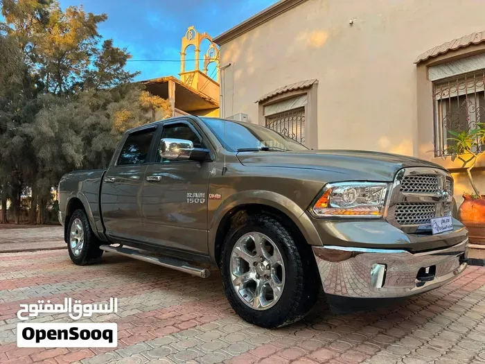 Dodge Ram Laramie 2015 photo 2