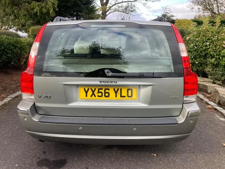 Volvo V70 2006 photo 4