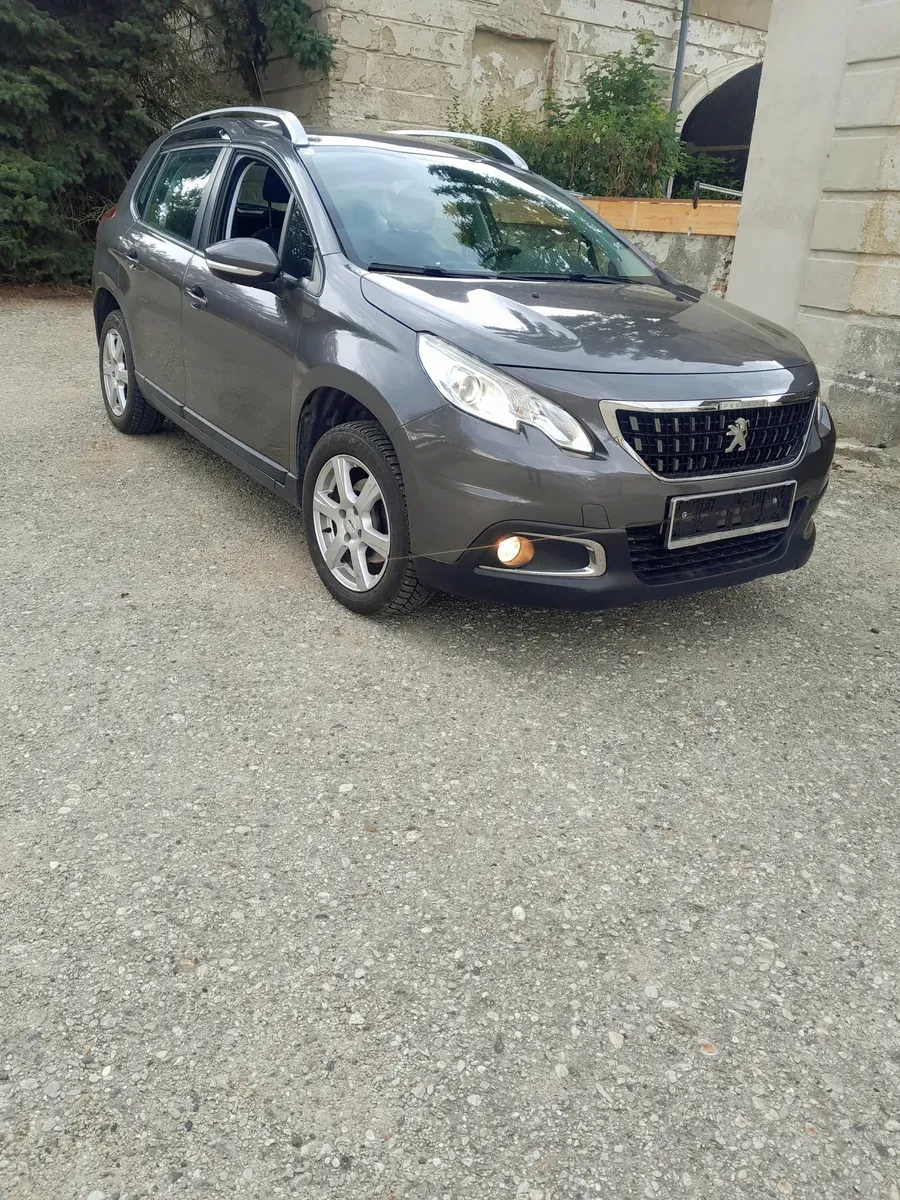 Peugeot 2008 2017 photo 2