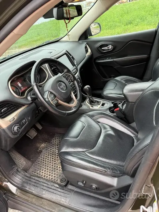 Jeep Cherokee 2016 photo 5