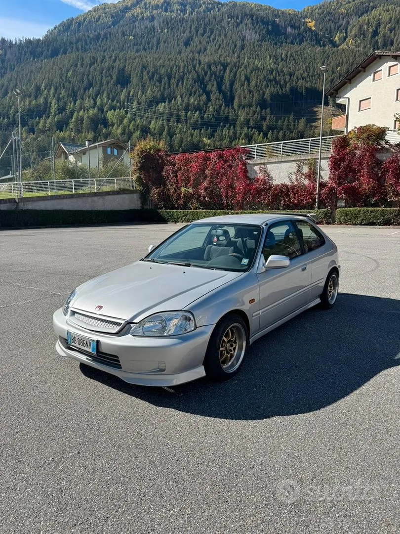 Honda Civic 1999 photo 2