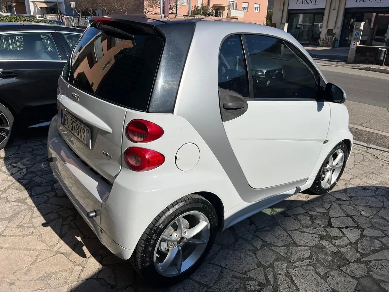Smart Fortwo 2012 photo 4