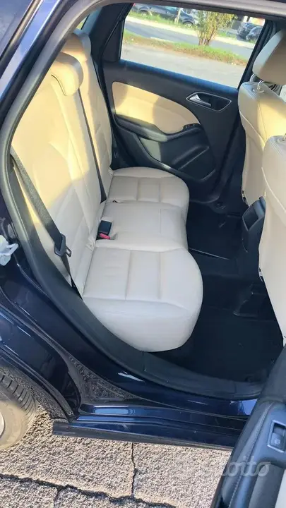 Mercedes-Benz B-Class 2017 photo 5
