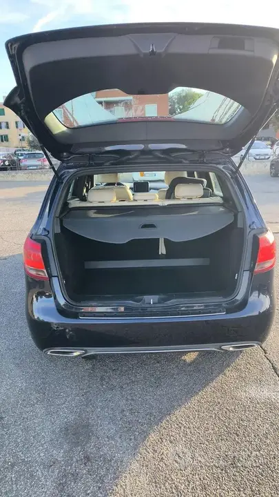 Mercedes-Benz B-Class 2017 photo 3