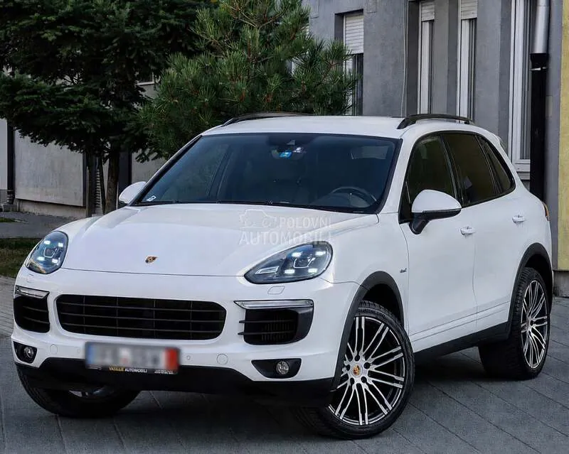 Porsche Cayenne 2017 photo 2