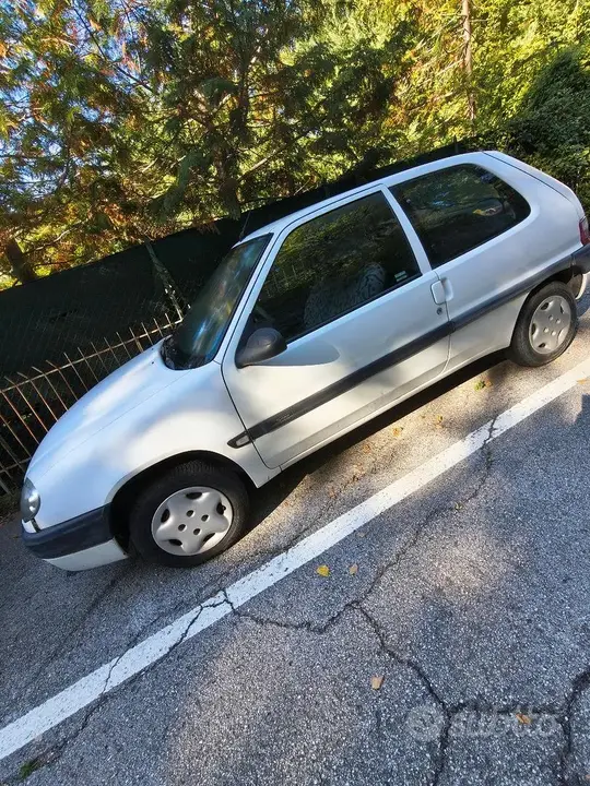 Citroen Saxo 2001 photo 2