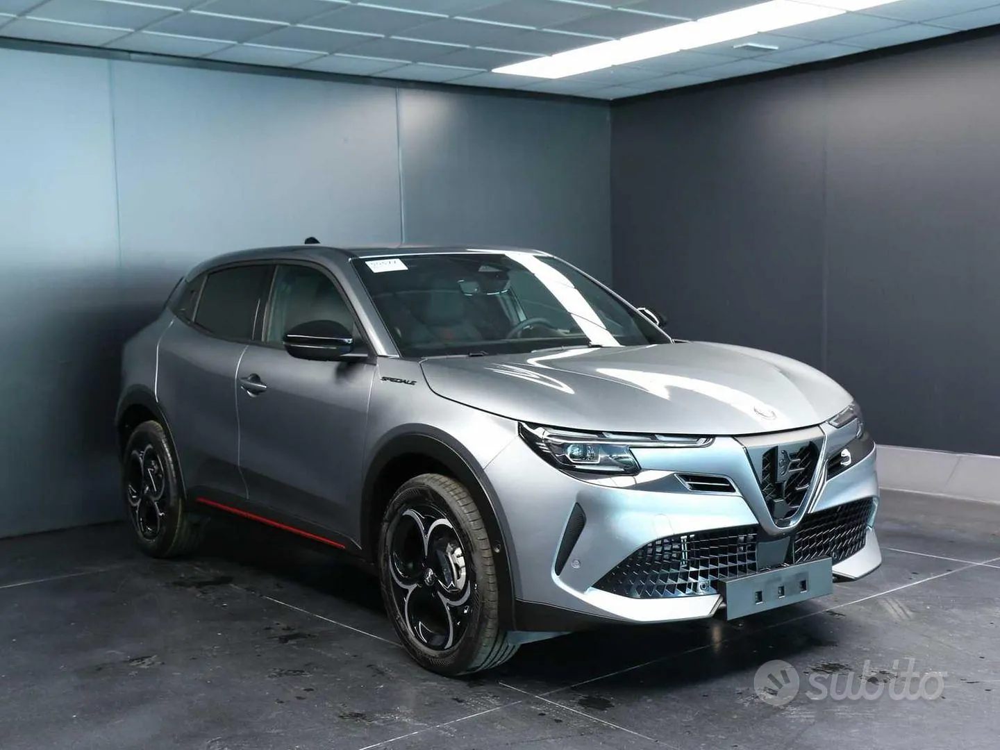Alfa Romeo Junior 2026 photo 2
