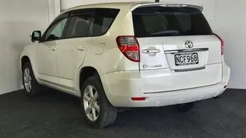 Toyota Vanguard 2008 photo 5