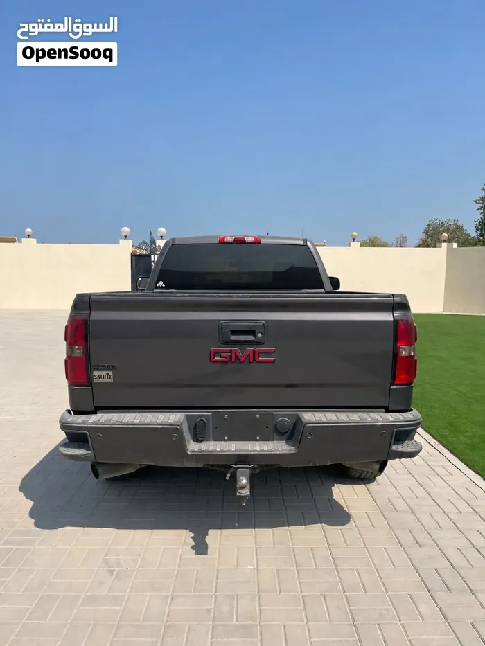 GMC Sierra 2014 photo 2