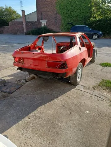Porsche 924