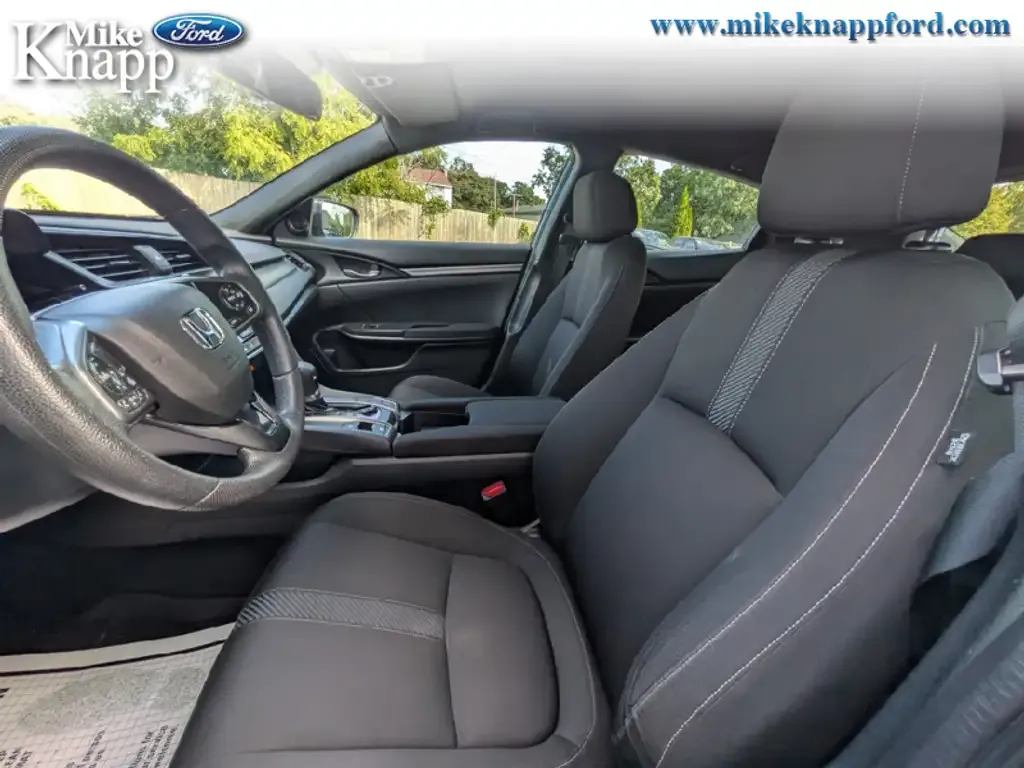 Honda Civic 2019 photo 2