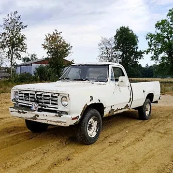 Dodge W200