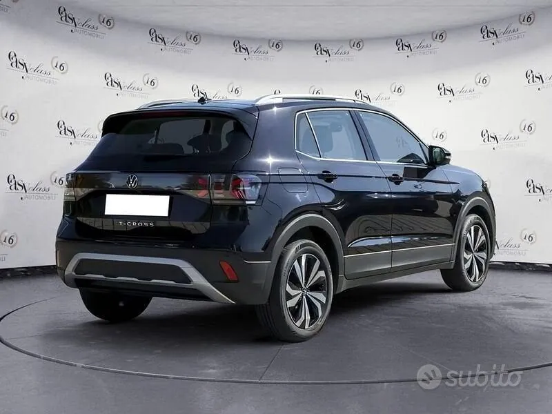 Volkswagen T-Cross 2026 photo 2