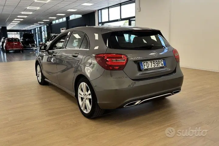 Mercedes-Benz A-Class 2016 photo 5