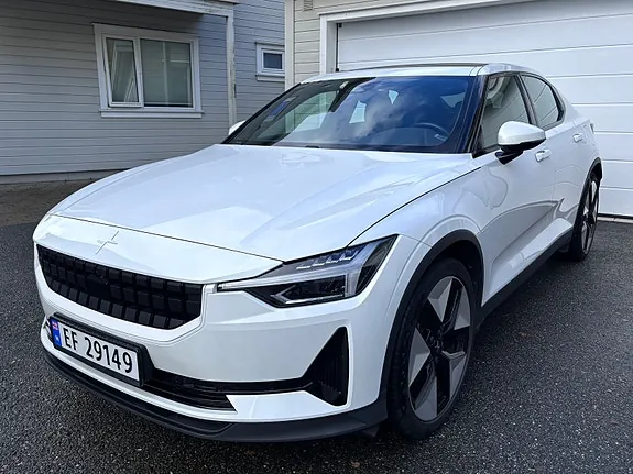 Polestar 2 2023 photo 2