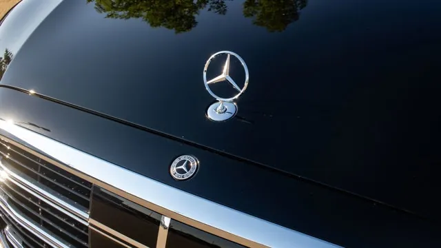 Mercedes-Benz S-Class 2026 photo 5