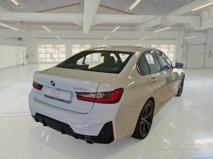 BMW 320 2023 photo 4