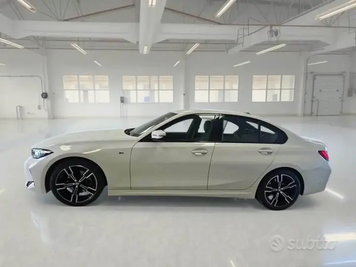 BMW 320 2023 photo 5