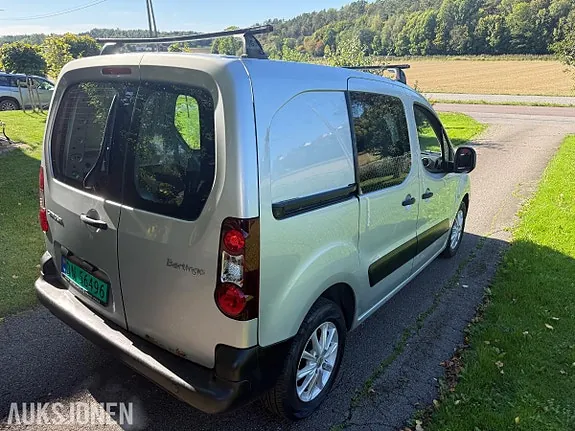 Citroen Berlingo 2011 photo 3