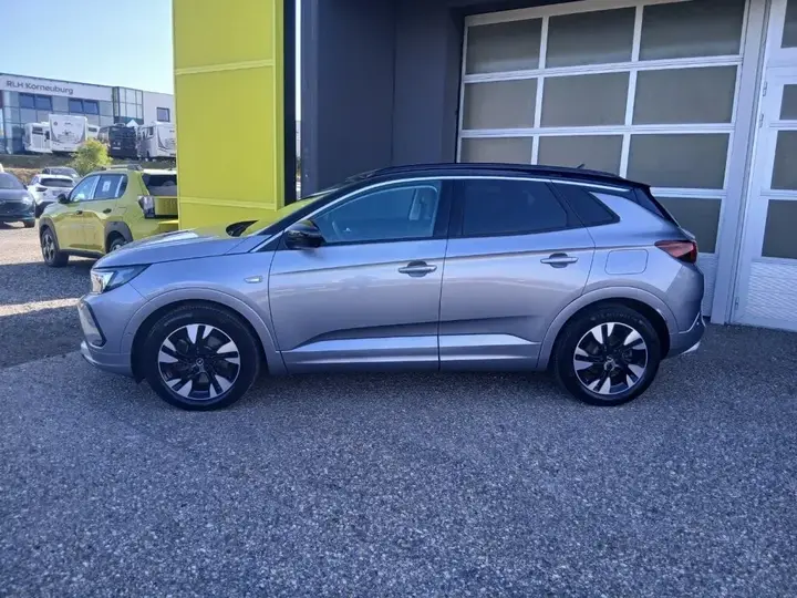 Opel Grandland X 2022 photo 3