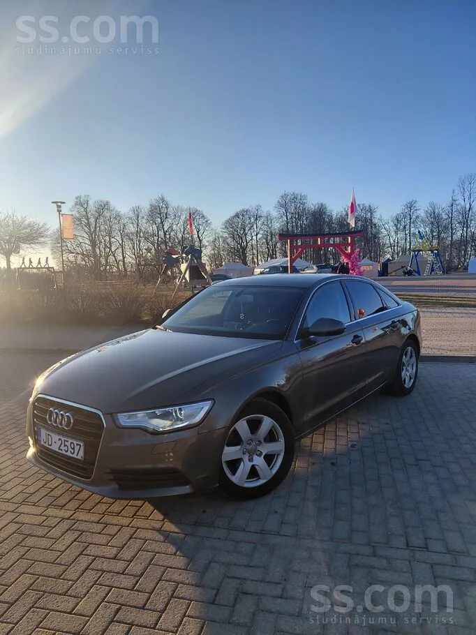 Audi A6 2012 photo 3